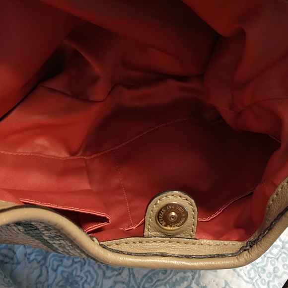 Absolutely gorgeous Coach snakeskin pattern bag - Picture 6 of 7